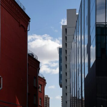 Fortifying Modern Buildings with Ballistic Glass Fortifying Modern Buildings with Ballistic Glass