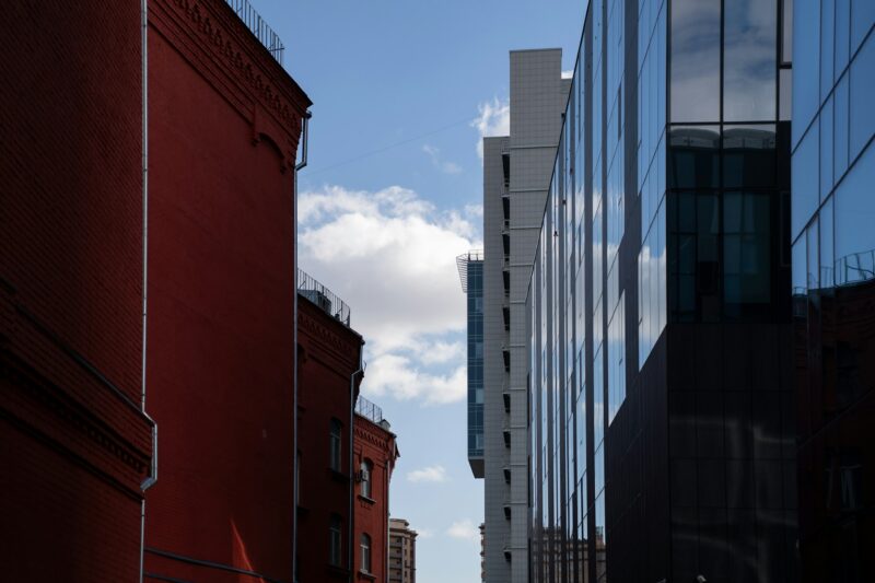 Fortifying Modern Buildings with Ballistic Glass