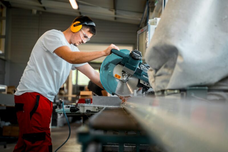How to Choose the Perfect Saw Blade for Every Project